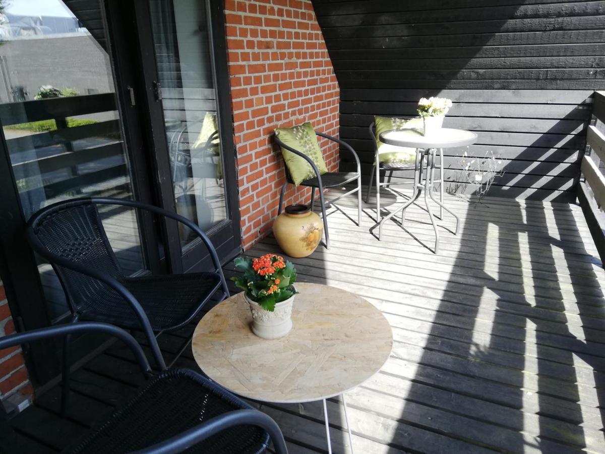 5 Minute Walk To Lego House-2 Bedrooms With Balcony Garden View.Loft Floor Билунд Екстериор снимка